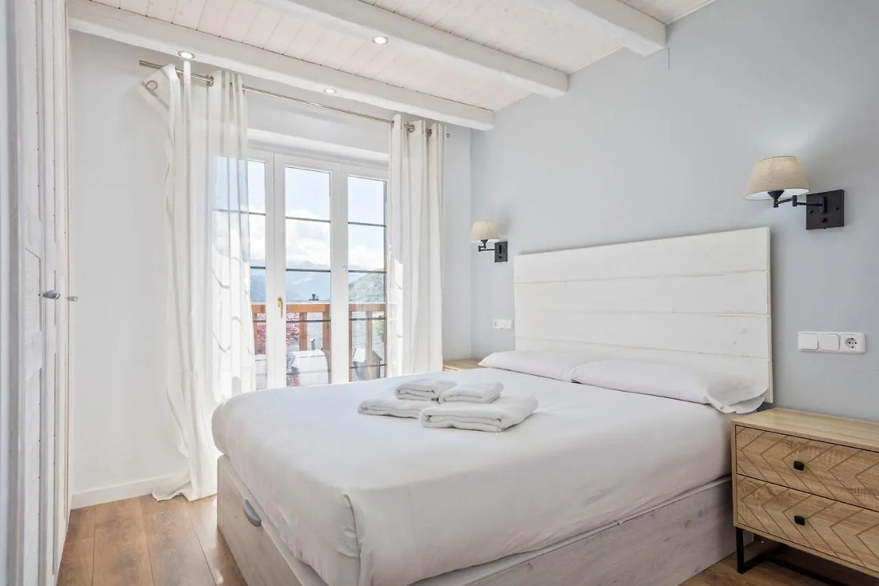 Luderna - Apartamento Con Terraza Mirador Salardu Naut Aran